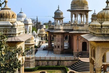 Explore Gaitore Ki Chhatriyan: Jaipur’s Hidden Gem of History & Heritage Sketch India Journeys